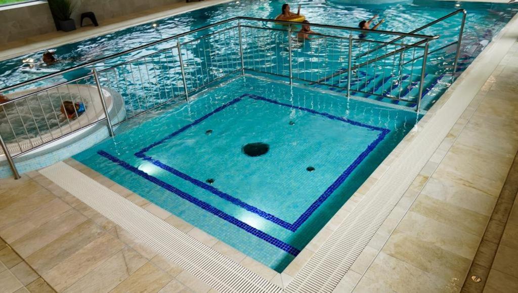 Apartament Rewal Klifowa Morska 3 Z Basenem Exteriör bild